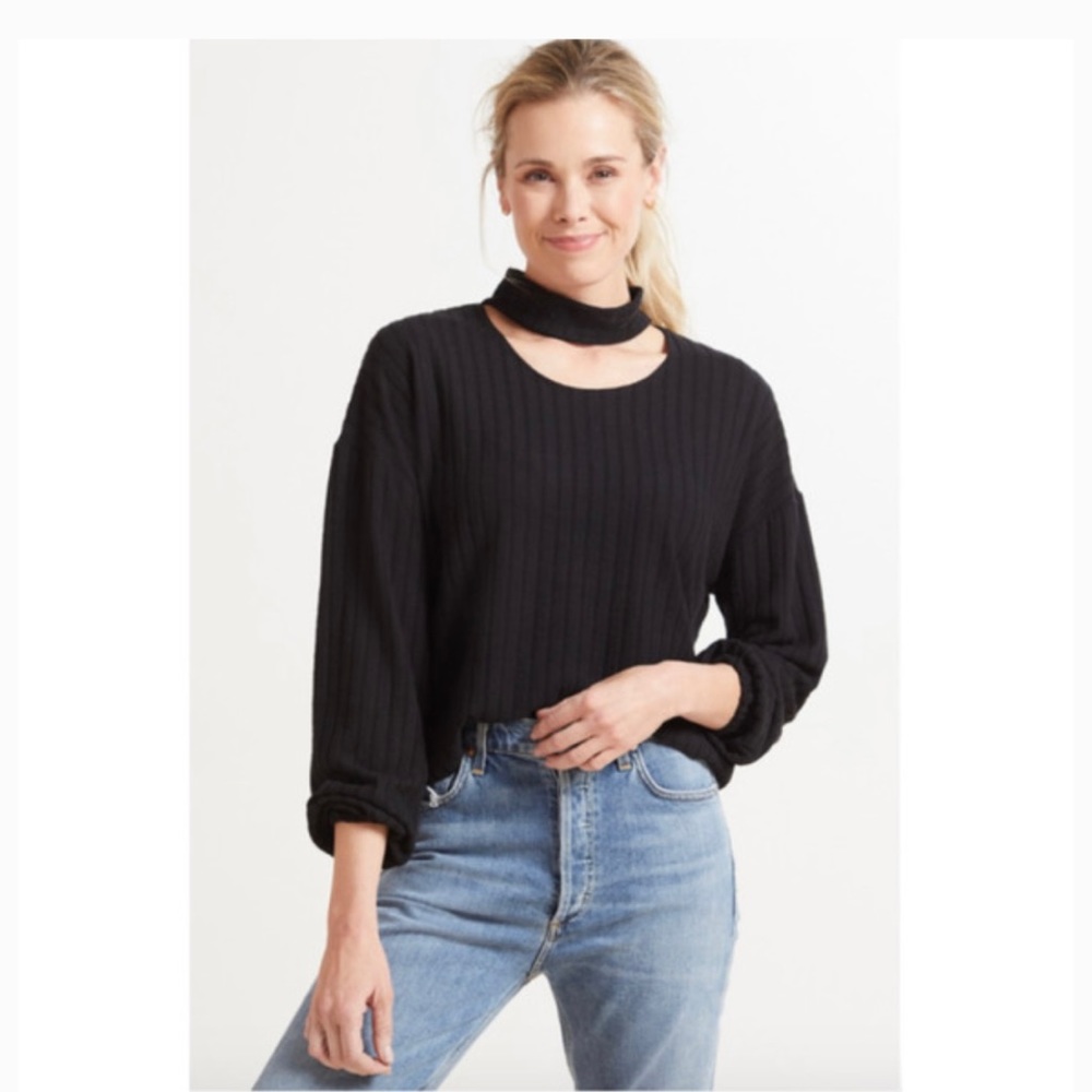 NWT -  Chaser Mock Cutout Top